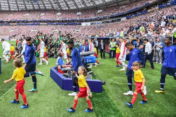 再次让球迷 再次让球迷