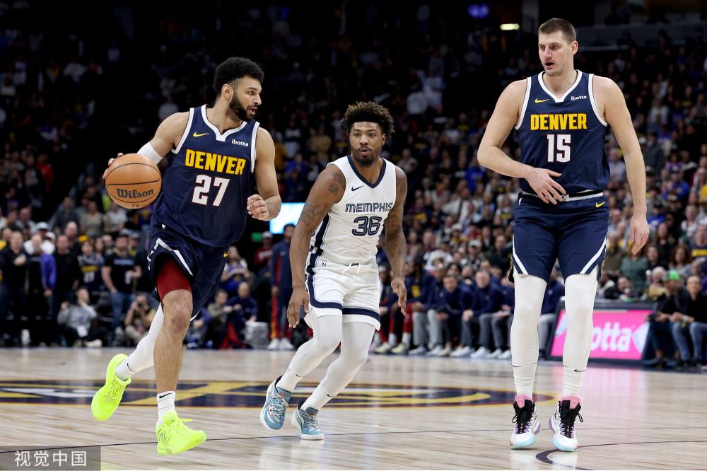 伍水準高 伍水準高